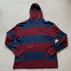American Eagle t-shirt hoodie